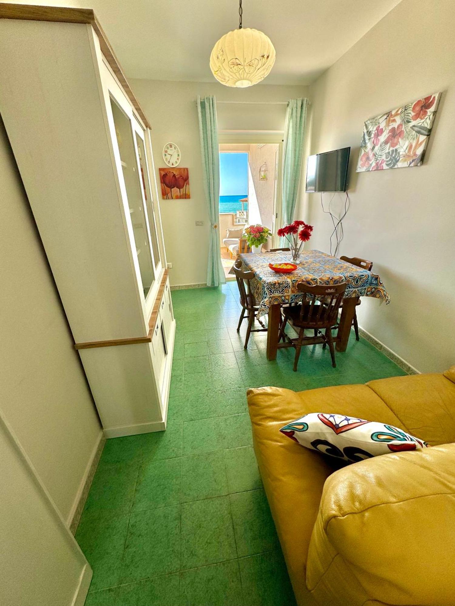 Villa Maresa Home レアルモンテ 部屋 写真